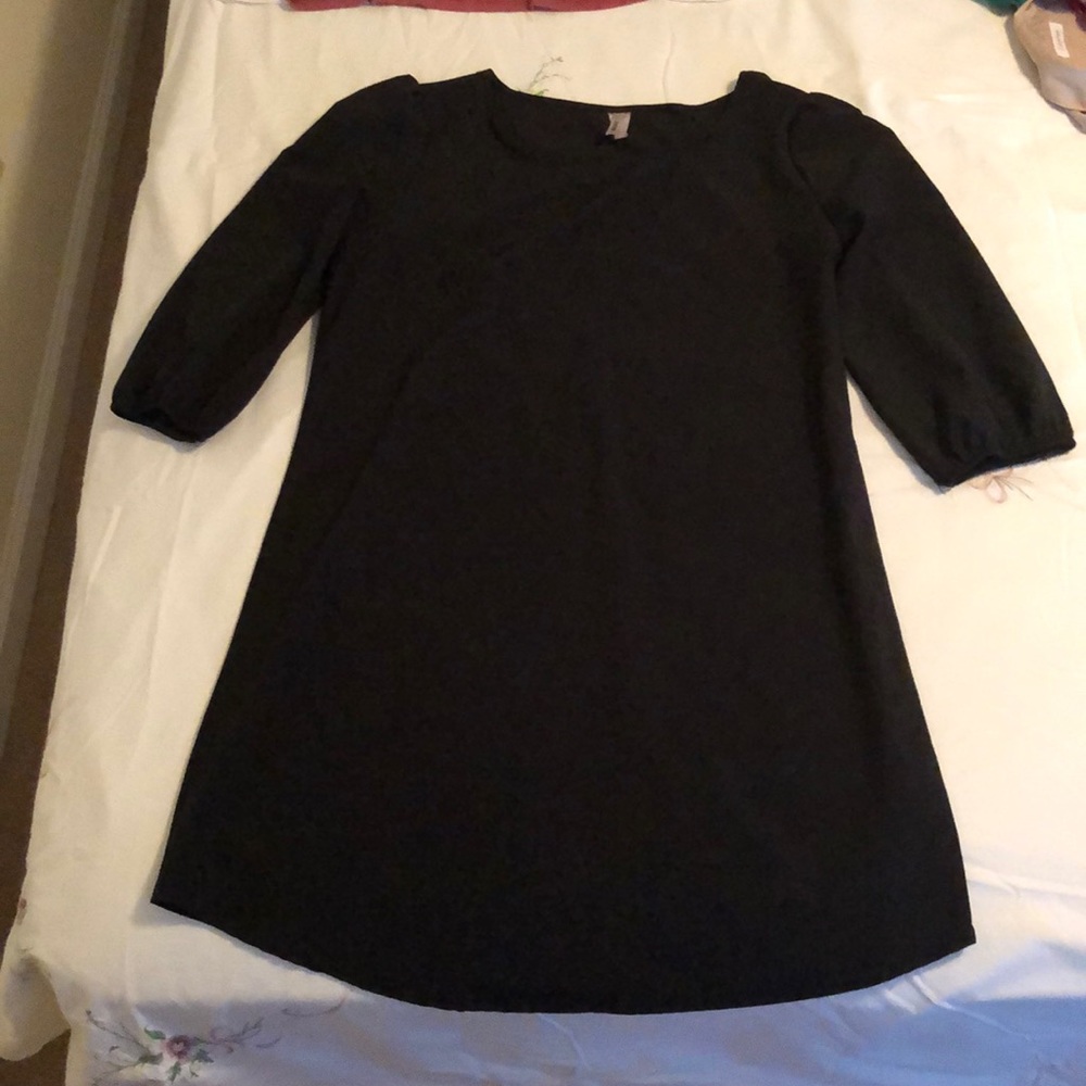 Black polyester swing dress